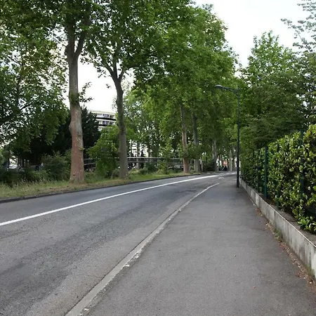 Lespinet Апартаменты *